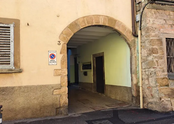 Post Office Holidays House Bérgamo