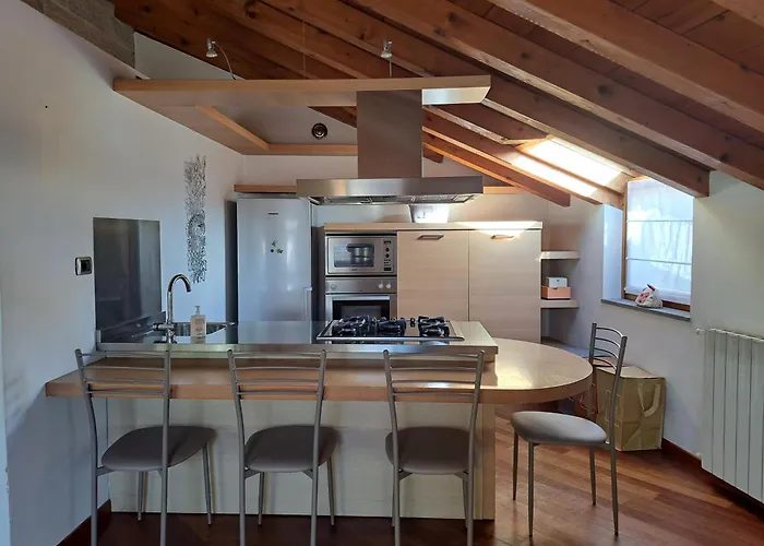 Post Office Holidays House ベルガモ